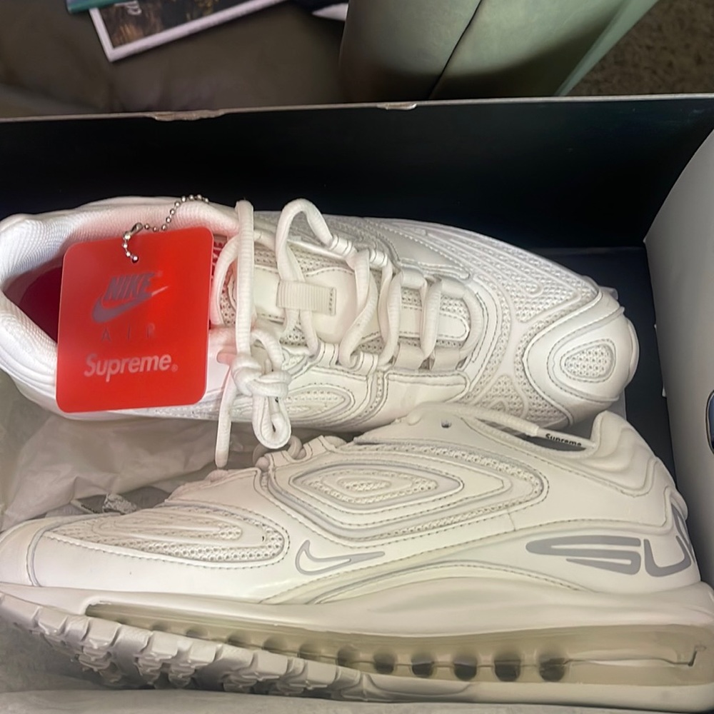 SUPREME X NIKE AIR MAX 98 TL SP (sail/metallic)
